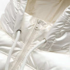 Damen Baumwolljacke mit Kapuze | Anorak-inspiriertes Design | Winterjacke in Schwarz und Weiß