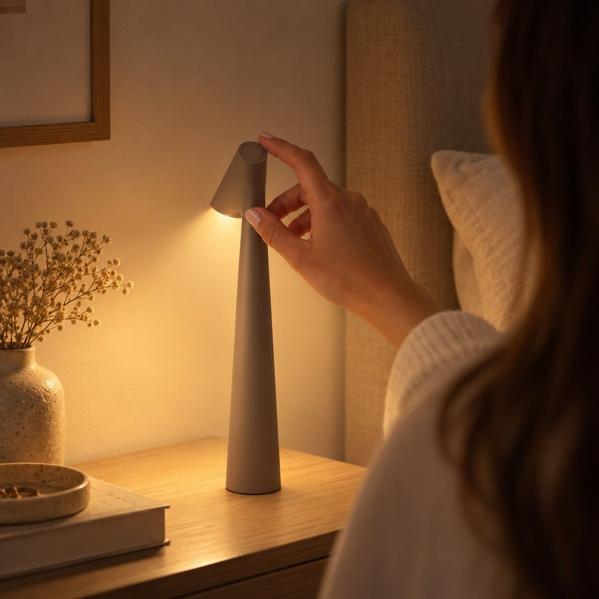Kabellose LED-Tischlampe | Wiederaufladbares Aluminiumgehäuse | USB-Ladung mit 3-stufiger Touch-Dimmung