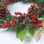 Weihnachtskranz mit roten Beeren | 45 cm Durchmesser | Künstliche Hängedekoration